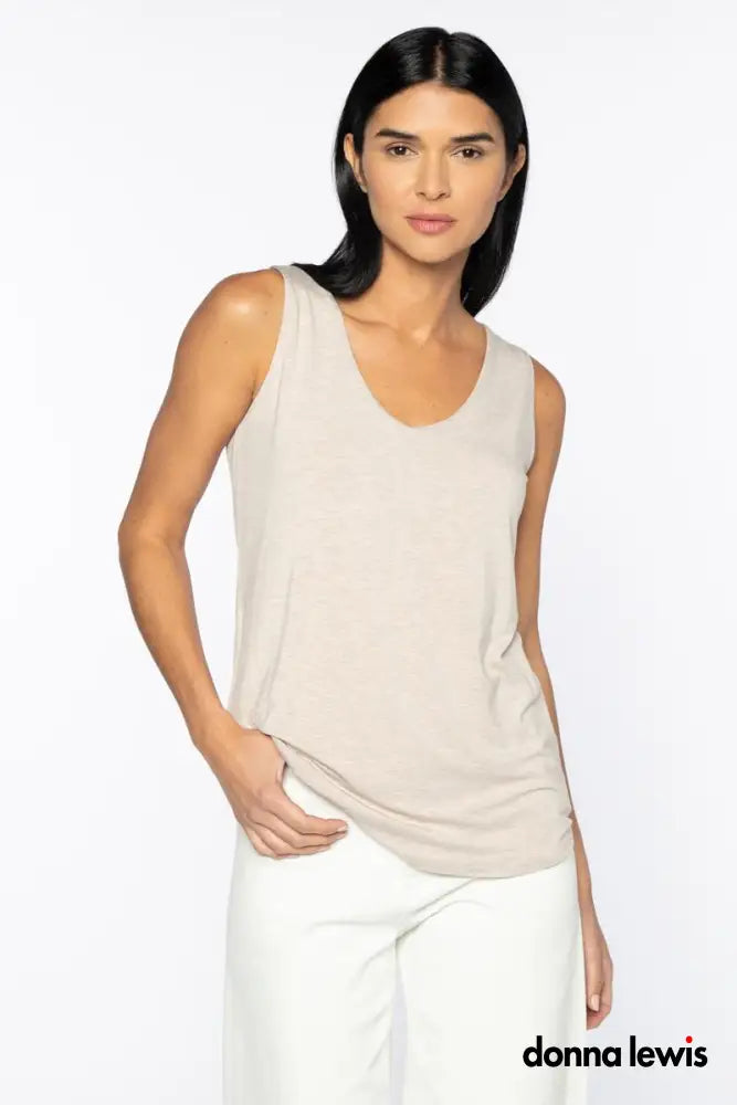 Kinross | Bamboo Hi Low V Tank Women’s Top